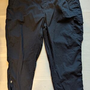 Sonoma Women's Cargo Cropped Pants